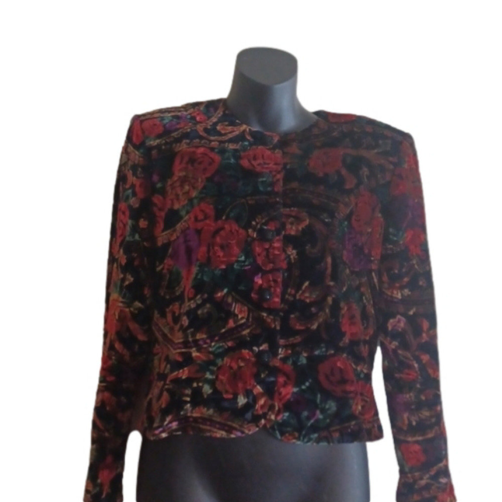 Retro/ vintage style Floral bolo velour look  Size 8 Blazer.Great used condition